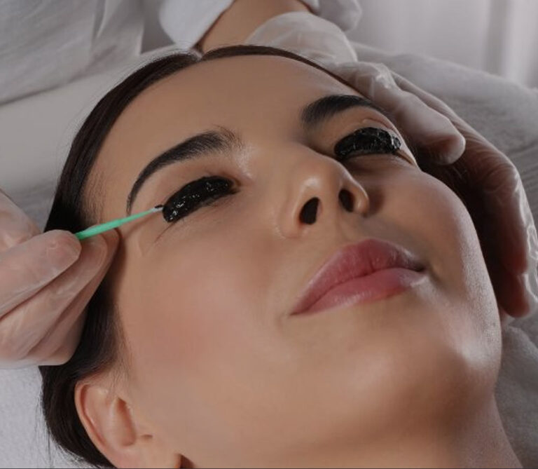 Lash and Brow Tinting